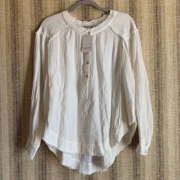 NWT Fate Blouse Top Shirt Women Size M White Cream Long Sleeve Lightweight - Picture 1 of 4